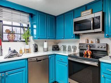 3007 Parkwood Dr, Rogers, AR 72756 - photo 3