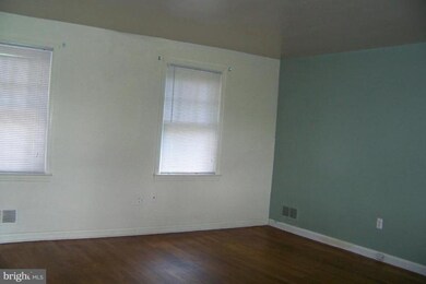 3112 Rices Ln, Windsor Mill, MD 21244 - photo 5