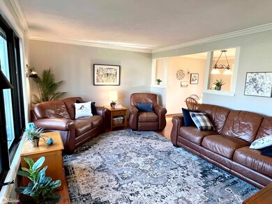 908 E 18th St N, Newton, IA 50208 - photo 2