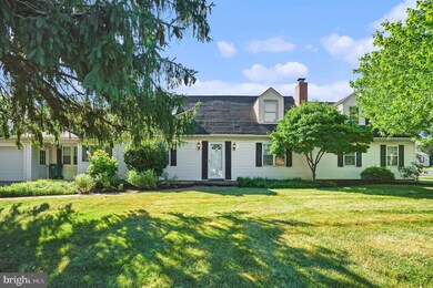 4064 Joshua Rd, Lafayette Hill, PA 19444 - photo 2