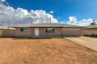1945 E Marilyn Ave-3
