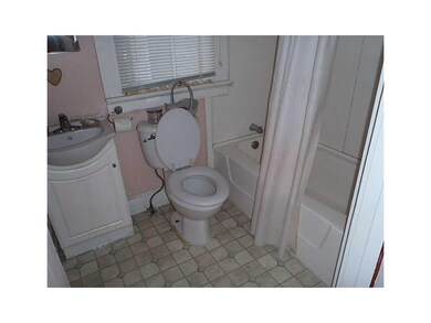 Bathroom-L1.