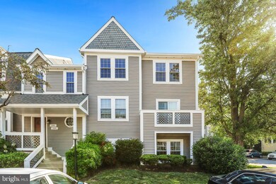 12898 Grays Pointe Rd unit C, Fairfax, VA 22033 - photo 4