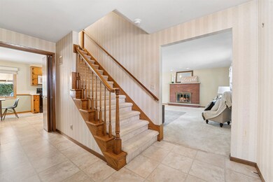 513 E Greenfield St, Appleton, WI 54911 - photo 2