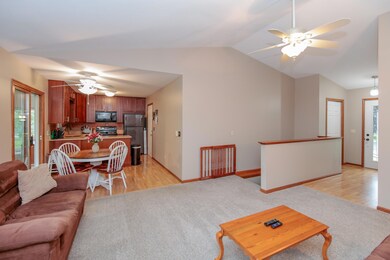 4684 Silverleaf-107