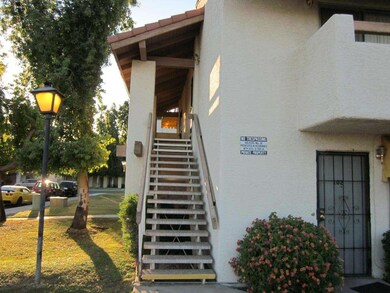 814 E Lawrence Ln unit 203, Phoenix, AZ 85020 - photo 3