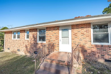 1813 Crestview Ave, Columbia, SC 29223 - photo 3