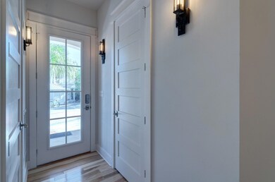 05_Entrance_02