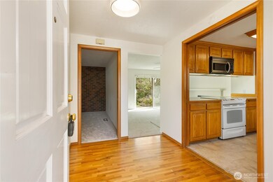 20525 81st Ave W, Edmonds, WA 98026 - photo 4