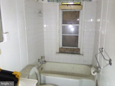 611 N Payson St, Baltimore, MD 21217 - photo 5