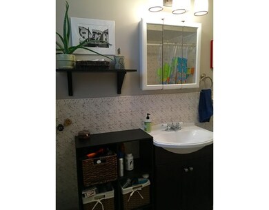 6 Kilby St unit 1, Somerville, MA 02143 - photo 4