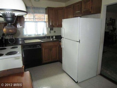 634 Murdock Rd, Baltimore, MD 21212 - photo 6