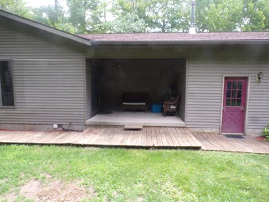 6-wst side of house