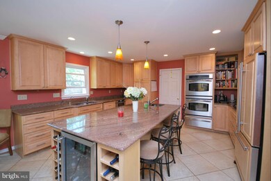 14988 Dufief Dr, North Potomac, MD 20878 - photo 4