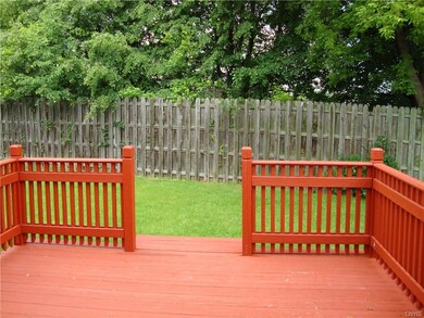 Deck overlooks private yad