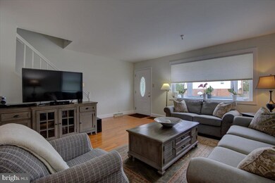 4 Lawnton Terrace W, Glenolden, PA 19036 - photo 6