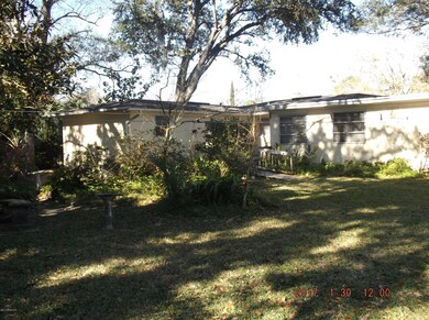 6502 Barmer Dr S, Jacksonville, FL 32210 - photo 5