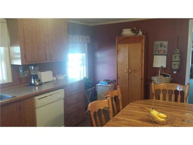 29 Beech St, Woonsocket, RI 02895 - photo 5