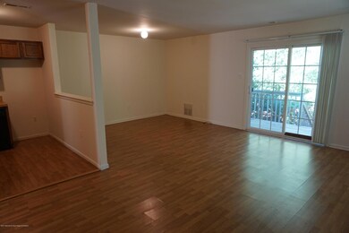 211 E Winged Foot Ct, Little Egg Harbor Township, NJ 08087 - photo 4