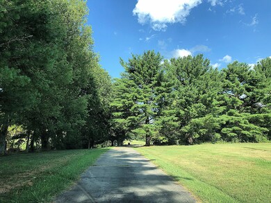 Long Private Drive