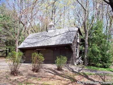 137 Palentown Rd, Kerhonkson, NY 12446 - photo 3