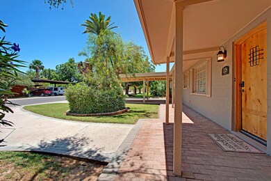 FrontPatio_2068