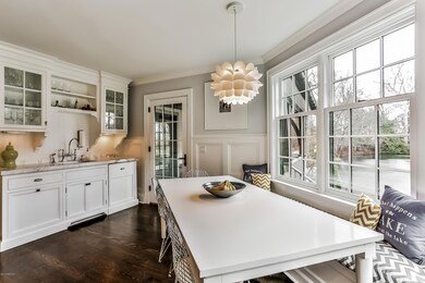 Eat in Kitchen