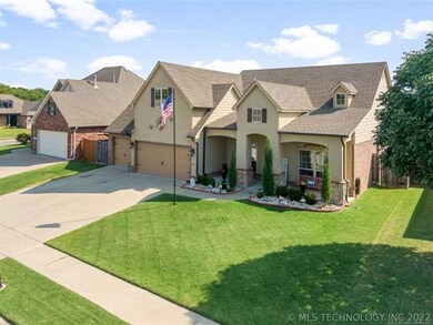 2447 S Redbud Place, Broken Arrow, OK 74012 - photo 6