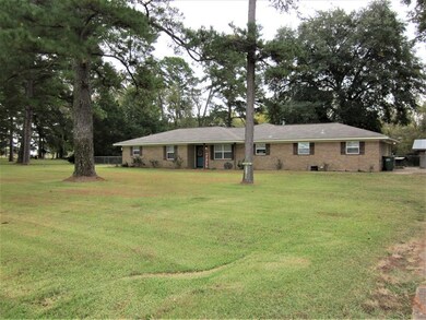 956 Fm 2664, Nacogdoches, TX 75965 - photo 2