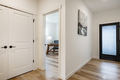 717 E 5th St, Nooksack, WA 98276 - photo 5