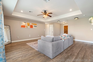 375 E 498 Cir, Pryor, OK 74361 - photo 4