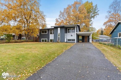 37-Front Exterior_KC_02990