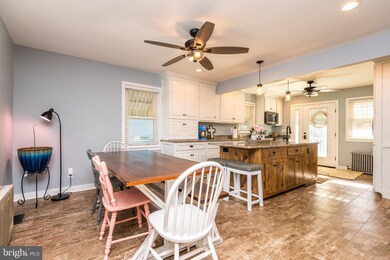 310 E Church St, Sellersville, PA 18960 - photo 4