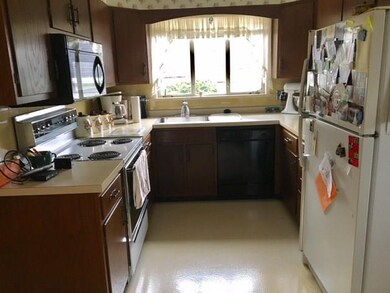 622 S 6th St, Indiana, PA 15701 - photo 6