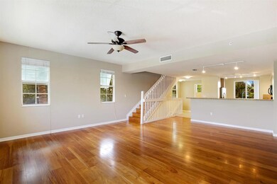 Living Room (2)