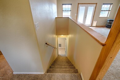 977 Oak Grove Rd 007
