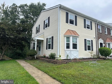 1848 Foxdale Ct, Crofton, MD 21114 - photo 2