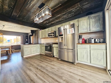 201 O St, Aurora, NE 68818 - photo 4