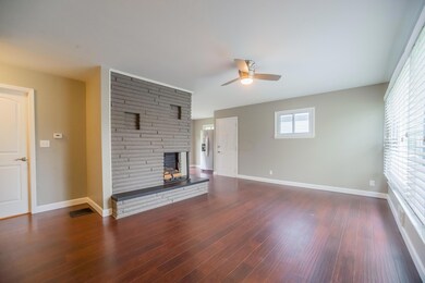 4160 Mayflower-7