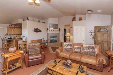 24925 N Camino Del Reino, Paulden, AZ 86334 - photo 5