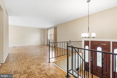 908 Crestwick Rd, Towson, MD 21286 - photo 4