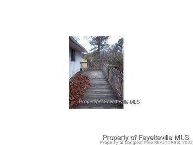 885 Stoneykirk Dr, Fayetteville, NC 28314 - photo 7