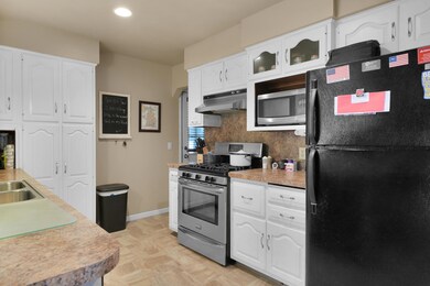 4164 Janet Dr, Dorr, MI 49323 - photo 6