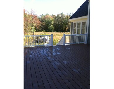 17 Fieldstone Dr, Mattapoisett, MA 02739 - photo 2