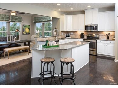 KITCHEN/MORNING ROOM