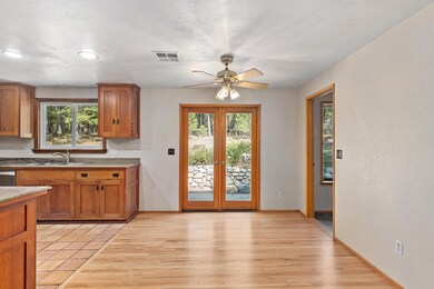 350 Fielder Creek Rd, Rogue River, OR 97537 - photo 4