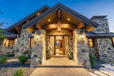 4_Exterior_1800x1200_3500313