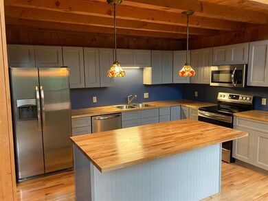 318 Cider Mill Rd, Shaftsbury, VT 05262 - photo 6