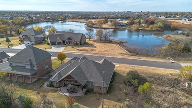 901 Siena Springs Dr, Norman, OK 73071 - photo 4