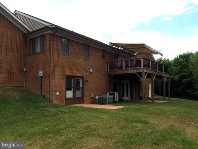 242 Old Plantation Ln, Stephens City, VA 22655 - photo 4